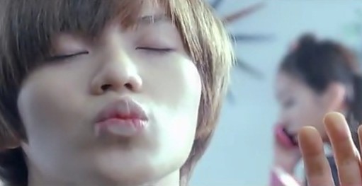 SHINee テミンが発言「キスしたくなる唇に選ばれた」と自慢01